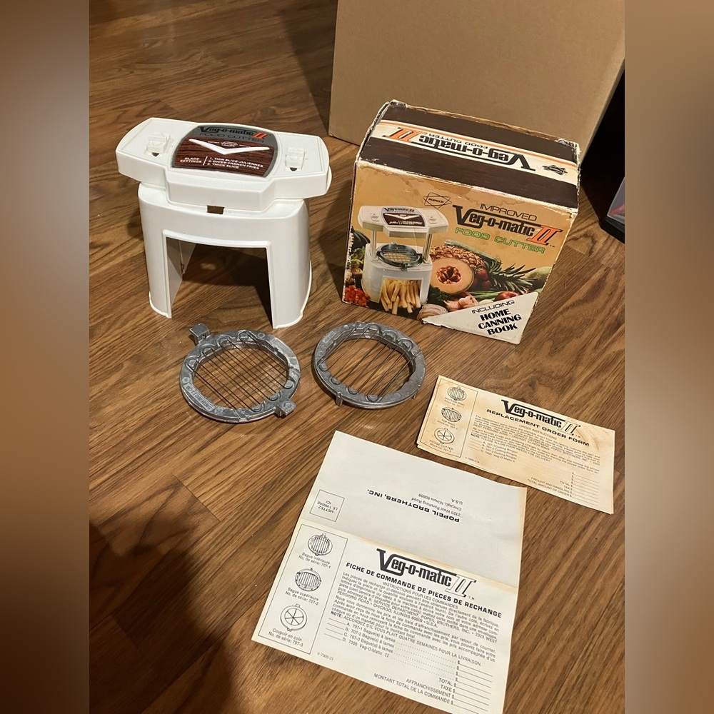 Vintage Veg o Matic food cutter.